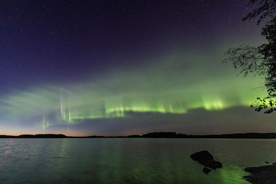 So sieht die Ausprägung des Polarlichts aus, das ihre Entdecker an Dünen am Strand erinnert. © Kari Saari